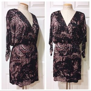 ⭐ NEW ⭐ Parker Catalina Paisley Faux Wrap Dress